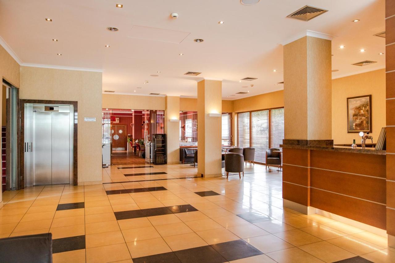 Premium Hotel Bacero Вроцлав Экстерьер фото
